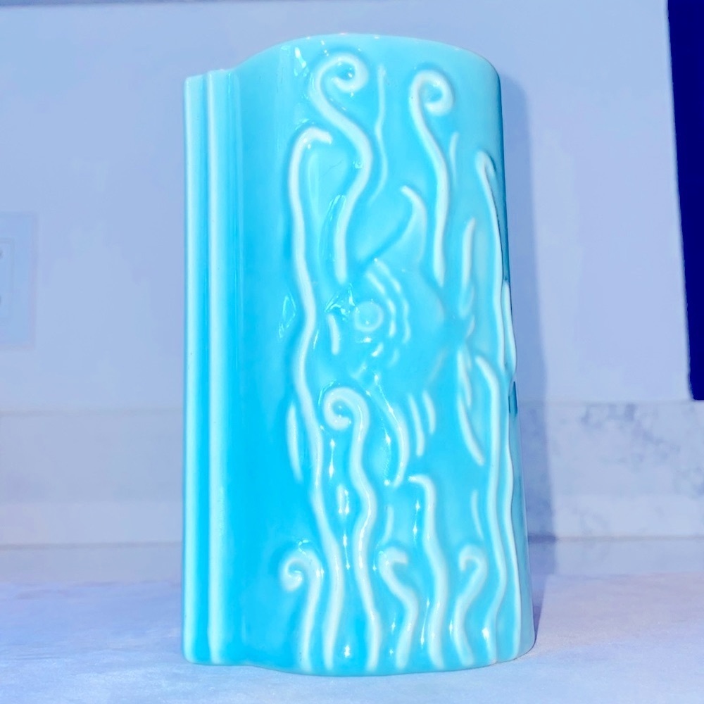 Pacific Pottery Vase Vintage Turquoise Both Sided Tropical Angelfish Motif EUC